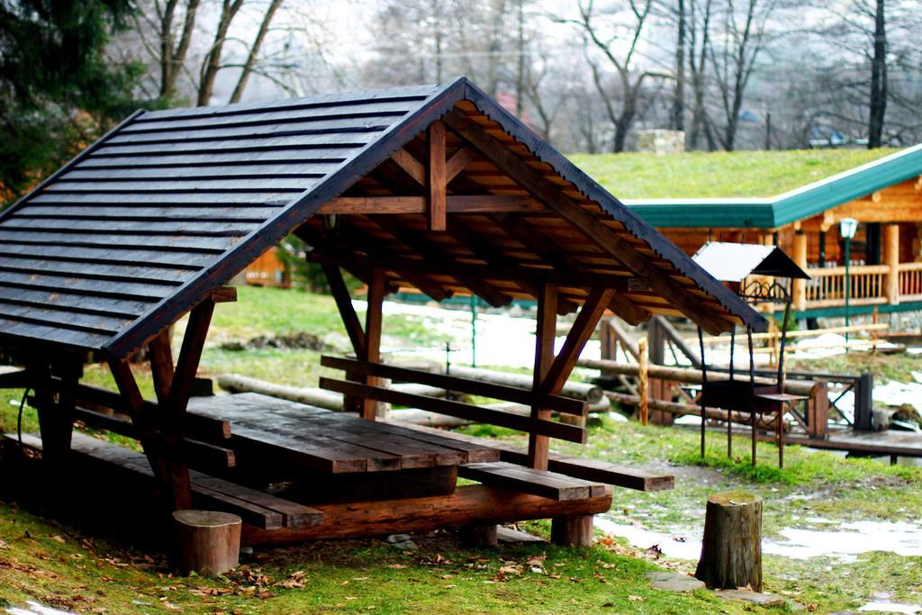 הוילה Kosmach Eco House Butinar מראה חיצוני תמונה